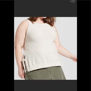 Universal thread sleeveless sweater 4x